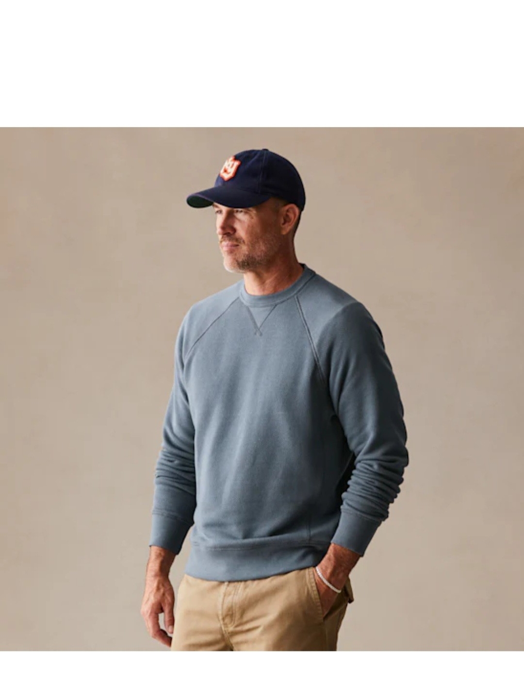 Men's Crewneck Sweater In Dusty Blue